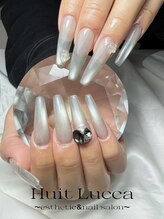 ユイット ルッカ(Huit Lucca)/マグネットワンカラー