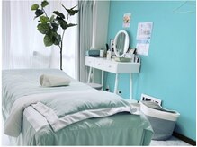 トータルビューティーアンドウィズ(total beauty&WITH)の雰囲気（オシャレな店内で美ボディに♪[小顔/フェイシャル/毛穴/脱毛]）