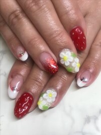 いちごネイル
