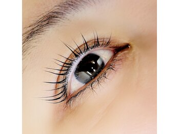 ジゼル(Giselle)/ラッシュリフト