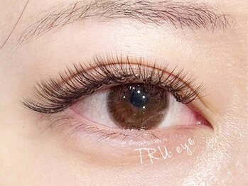 トゥルーアイ マークイズ みなとみらい店(TRU EYE)/３Dボリュームラッシュ