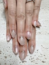 ビューティフルムーン ネイル 本厚木(Beautiful Moon Nail)/ゴージャスマグネット