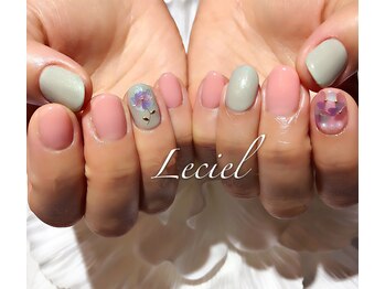 ルシエル(LeCiel)/シンプルオフィスネイル