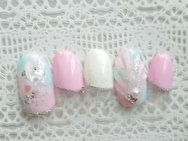 華やかなジェルネイル☆