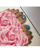 ライム(Rhyme)/季節問わずフットネイルも人気