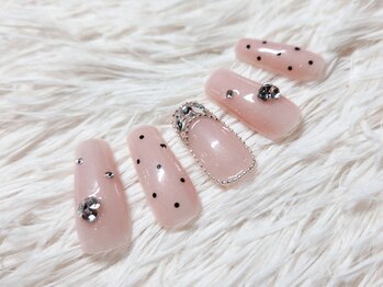 リリオン(RiLion)/定額アート☆大人可愛いドット