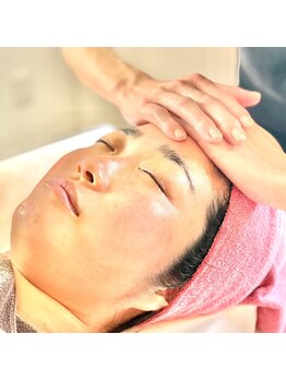 サロンドペオニー 川内店(salon de peony)/毛穴　小顔　フェイシャル