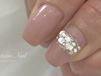 フェミニンネイル(Feminine Nail)/