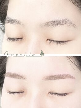 フレックル(freckle)/トレンド平行眉で垢抜け