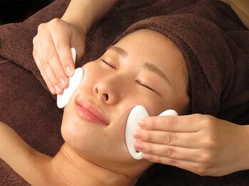 アンティミテ(Intimite)/目元パッチリ&視界がクリアに♪