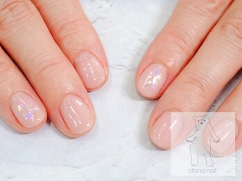 オトナネイル(otona nail)/シアーピンクのホログラムネイル