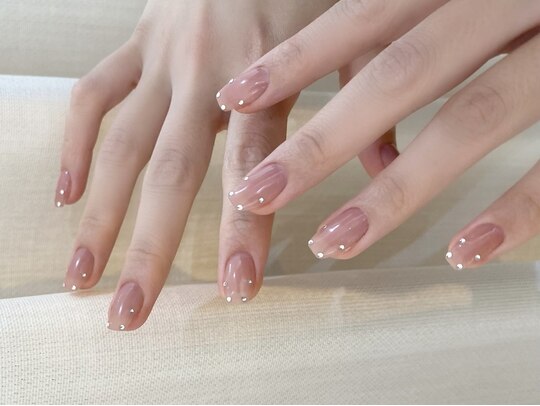 ピンクの四角い爪