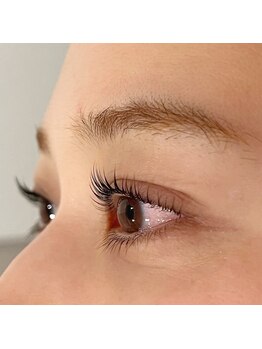 イロ(iro)/コスメリフトでぱっちりカール♪