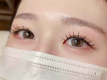 フィズ アイ ビューティ豊橋山田店(fiz)/マツエク｜フラットラッシュ