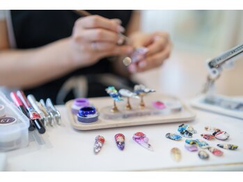 サナネイル(Sana nail)の写真/推しを指先に。繊細な手描きアートで「好き」を形にする、こだわり派のためのネイルサロン。松本で叶えます