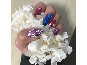 ヒトミネイルズ(Hitomi Nails)/