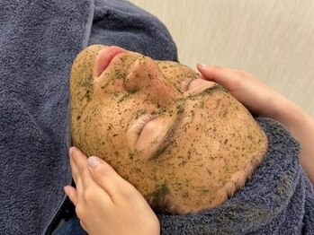 トップスキン 表参道(TOPSKIN)の写真/メンズ大好評！肌質改善を追求した“ハーブピーリング専門店”☆お肌の専門家が男の肌悩みを徹底解消！