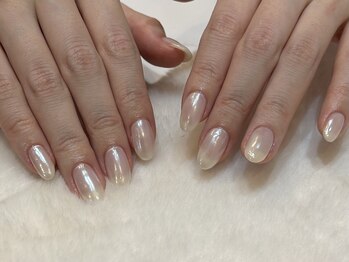エムワイユーネイル(myu.nail)/ホワイトミラーネイル+*・。