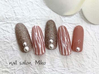 ミコ(Miko)/2月定額デザイン¥7,700