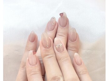 アイリスネイル(Airis nail)/90分アートやり放題 ¥9,800