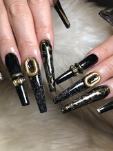 クロスネイル 渋谷店(CROSS nail)/黒×ゴールドネイル