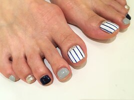 シンプルフットネイル