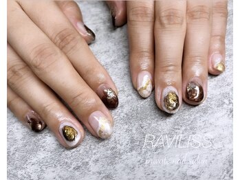 ラヴィリス(RAVILISS)/個性派大人ニュアンス