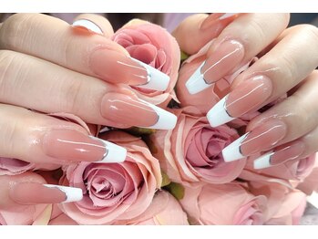 ヘブン ネイル 鶯谷(HEAVEN Nail)/フレンチロングネイル