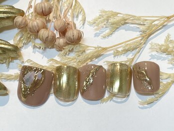 アイラッシュトウキョウドットライズ エキニア横浜店(TOKYO.RISE)/ニュアンスフットネイル