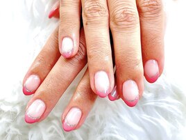 カラーフレンチネイル