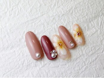 フォルチェ ゆめタウン東広島店(Folche)/お花ネイル 成人式サンプル