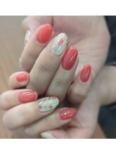 ネイルパキラ(nail pachira)/大人かわいいチューリップネイル