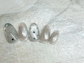 ドットネイル/シルバーネイル