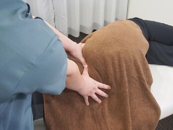 ナップ整体院(Nap.整体院)の写真/立ち仕事や座り続きの腰痛も◎辛い動きや足のダルさ,首肩こりも改善する独自の矯正マッサージで痛みと決別!