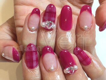ネイルサロン べルフ(nail salon Verf)/チェックネイル×ワントーン