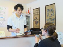 施術後はコーヒーで一服...♪ずっといたくなる抜群の居心地★