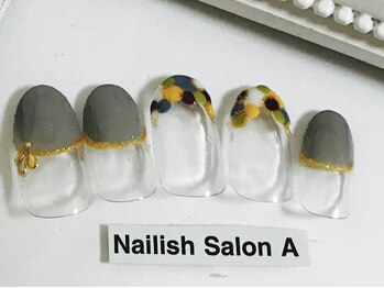 ネイリッシュサロン エー(Nailish Salon A)/2017秋冬カラフルドットネイル