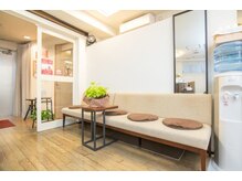 整体サロン ボディファシリテイト 大船本店/受付・入り口風景