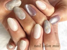 ミー(miii)/やり放題ネイル