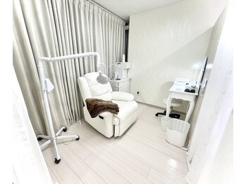 ライトビューティー 本八幡店(LIGHT BEAUTY)/全てのお部屋がほぼ個室です♪