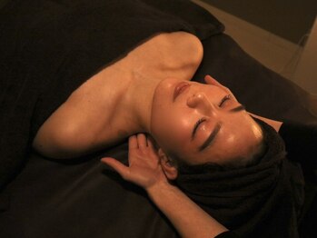 ゆりかご VIVIT久宝寺店/オイル施術 デコルテ肩甲骨周り