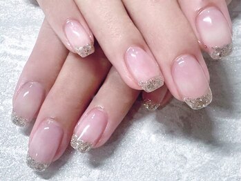 王道フレンチネイル