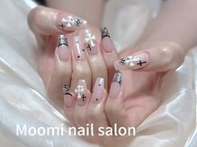 ムーミー 新宿(Moomi)/黒系レース/白系クロム/シール