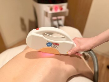 ランプリーブル(Lampe Libre)の写真/夏本番！痛みが少なく、憧れの美肌脱毛でつるんとなめらか肌をGET♪1度でも実感でき、日常の楽ちんケアに◎