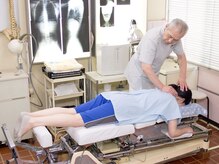 創術カイロプラクティック 星治療室の雰囲気（身体の歪みを矯正し、首の痛み・肩こりを根本から改善します！）