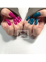 エリー(ellie)/ちぐはぐネイル