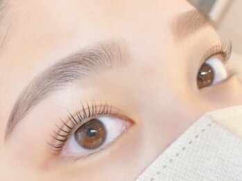 アイラッシュテリアココ(eyelashterior COCO)の写真/顔の印象の8割は眉毛で決まる！？プロの技術で美人度がぐっとアップ★【美眉スタイリング初回¥4500】