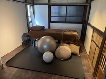 イケオジサローネ 月島の雰囲気(☆広い空間での姿勢矯正☆)
