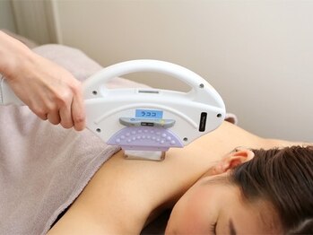 アトリエ コウ(atelier KOU)/ウトウトしちゃうお客様も。