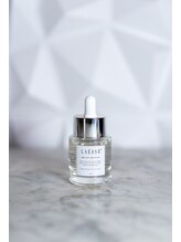 ベルエクラ(Bel Eclat)/LAESSE最強美容液¥23,100/那覇